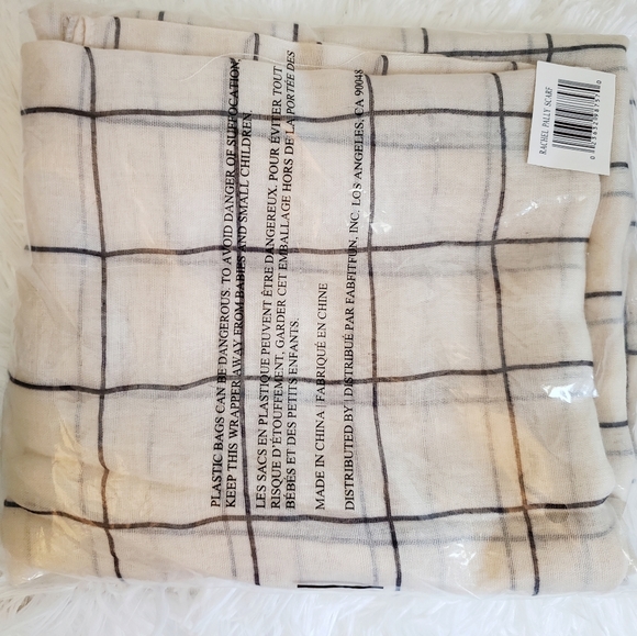 *NEW* Rachel Pally Cream and Black Grid Scarf - Picture 5 of 8